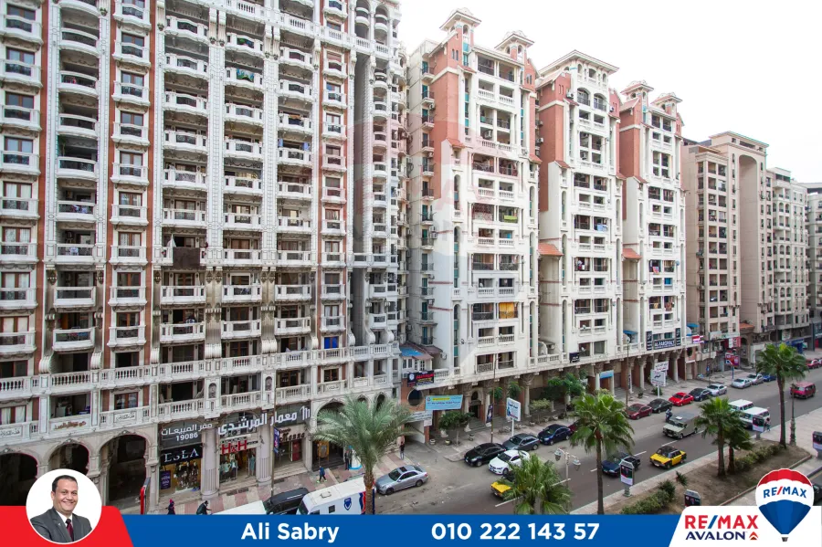 شقة للبيع 248 م سموحة (ابراج اللوتس ش فوزي معاذ)