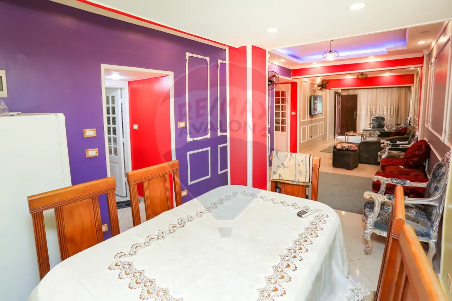 شاليه للبيع 175 م المعمورة الشاطئ ( شارع النصر )