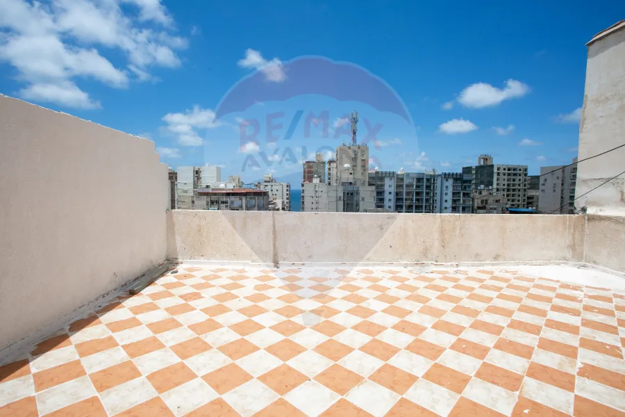 شقة للبيع 212 م سابا باشا (شارع مصطفي ابو هيف)