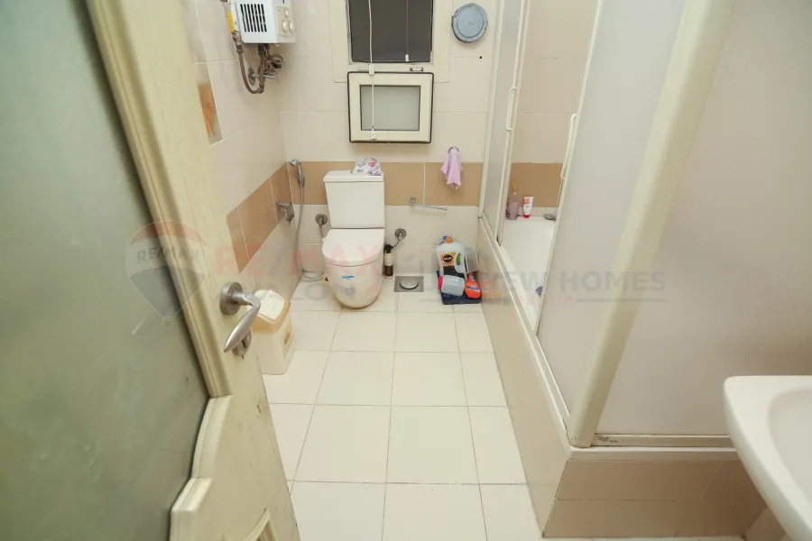 شقة للبيع 195 م مصطفى كامل (ش أبو قير)