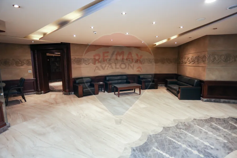 مقر ادارى للبيع 1,000 م سموحة (ش مسجد علي بن ابى طالب)