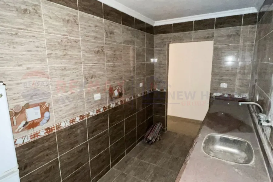 شقة للبيع 165 م سابا باشا (ش خليل مطران)