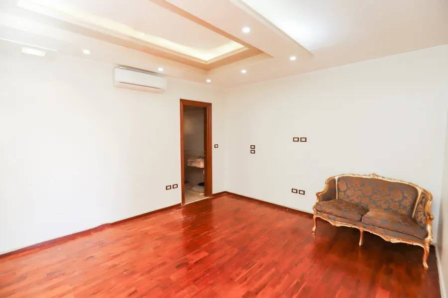 Apartment for sale 190 m Wabour Elmaya (Galal El-Desouky)