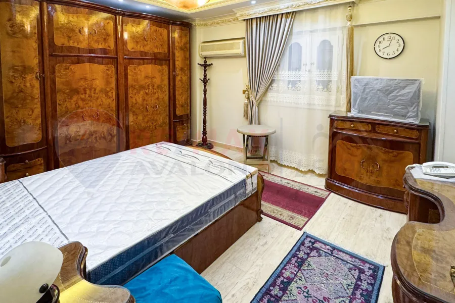 Furnished hotel apartment for rent 193 m Smouha (Victor Emmanuel Square)