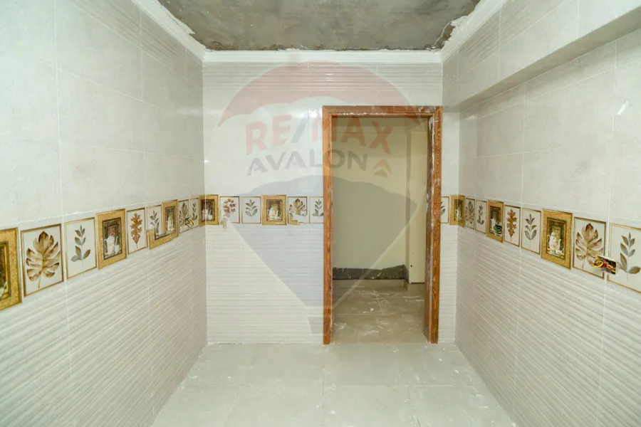 شقة للبيع 175 م سان ستيفانو (علي الترام مباشرة)