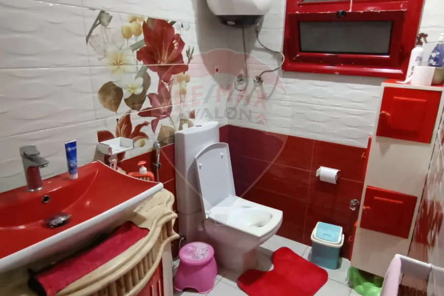 Apartment for sale 330 m Camp Caesar (on the sea)