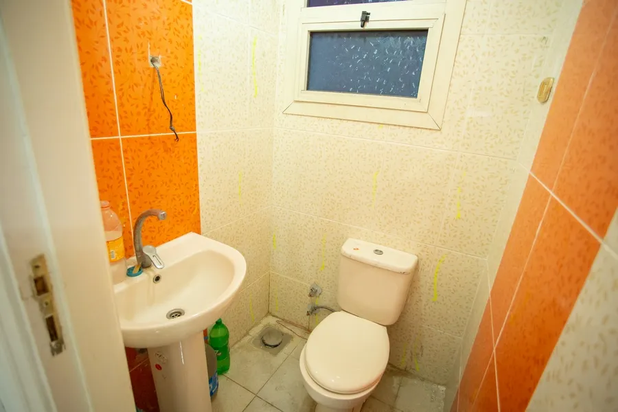 شقة للبيع 135م ميامي (أمام الأكاديمية)