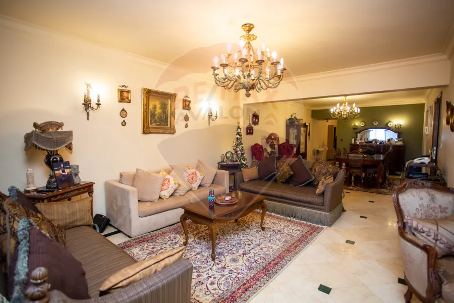 Apartment for sale 218 m Louran (directly on the sea)