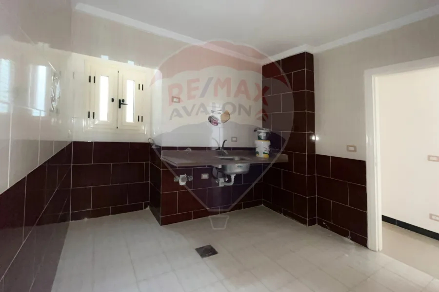 Apartment for sale 150 m Glim (Branched from Abu Qir St.)