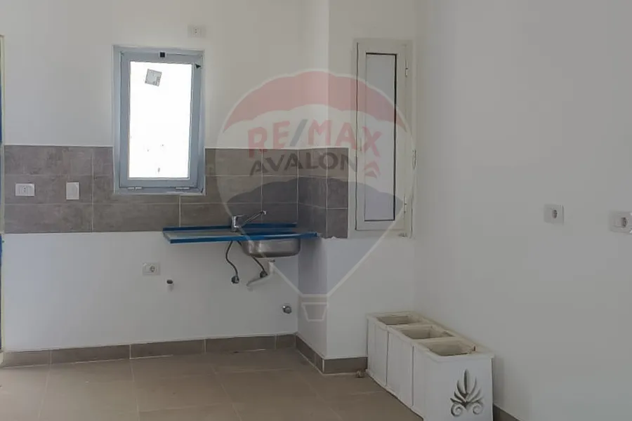 شاليه دوبلكس للبيع (ماونتن فيو - راس الحكمة) 115 م + 50 م رووف