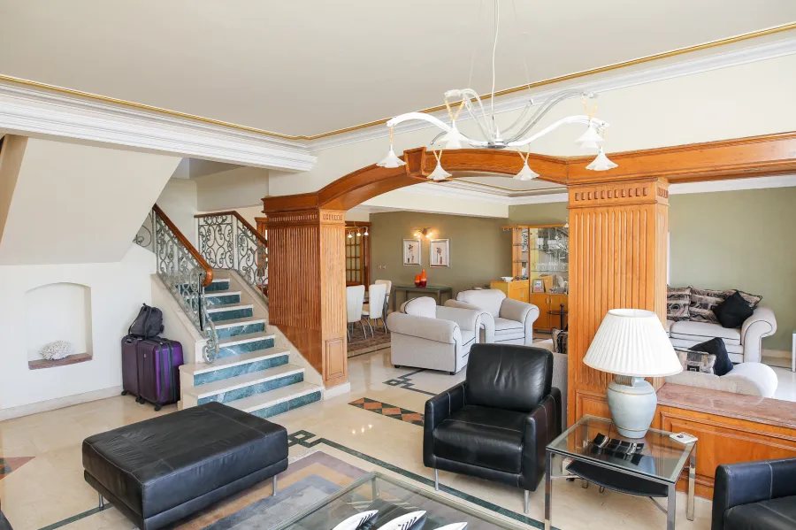 دوبلكس للبيع 500م سبورتنج - خطوات من ش أبو قير