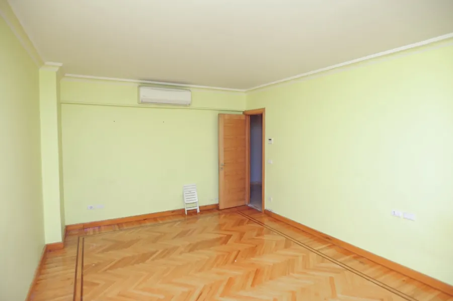 شقة للبيع 290م سموحة ( ش ألبرت الاول - أبراج دلتا لايف )