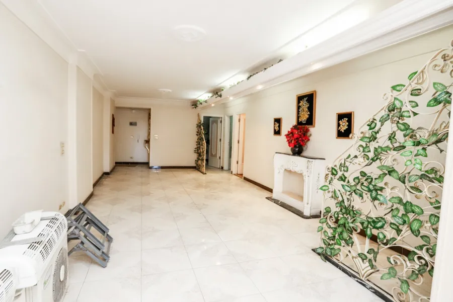 Apartment for rent 145m Miami (Gamal Abd El-Nasser St)