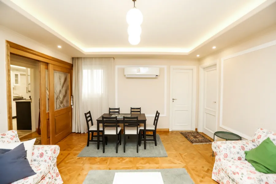 شقة للإيجار265م سموحة (ش بهاء الدين الغتوري)