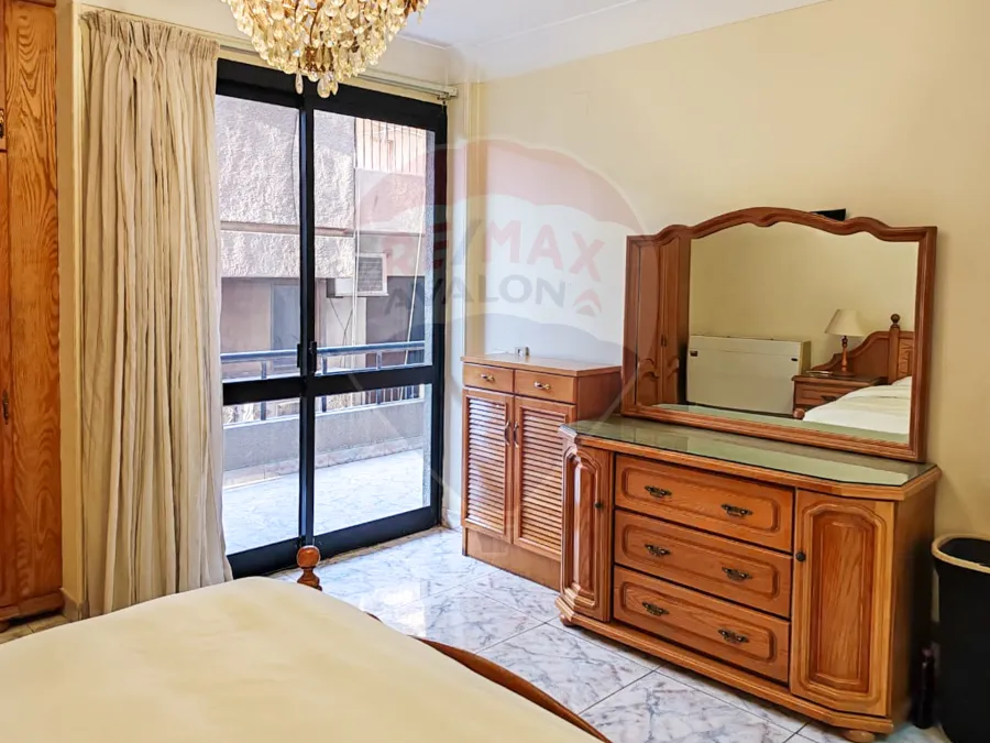 Apartment for sale 220 m in Maadi (Al Mahatta Square - steps from Maadi Metro)