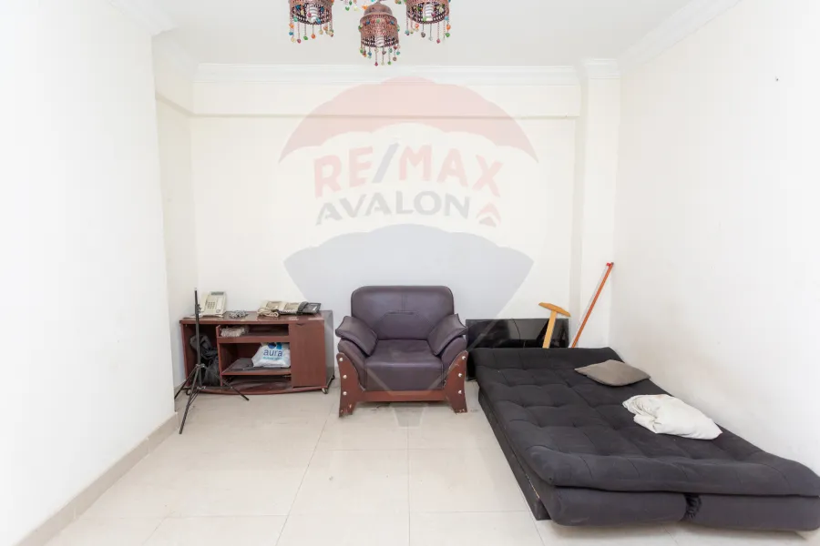 Administrative apartment for sale 163 m Camp Shizar (Main Port Said St.- Brand Building)