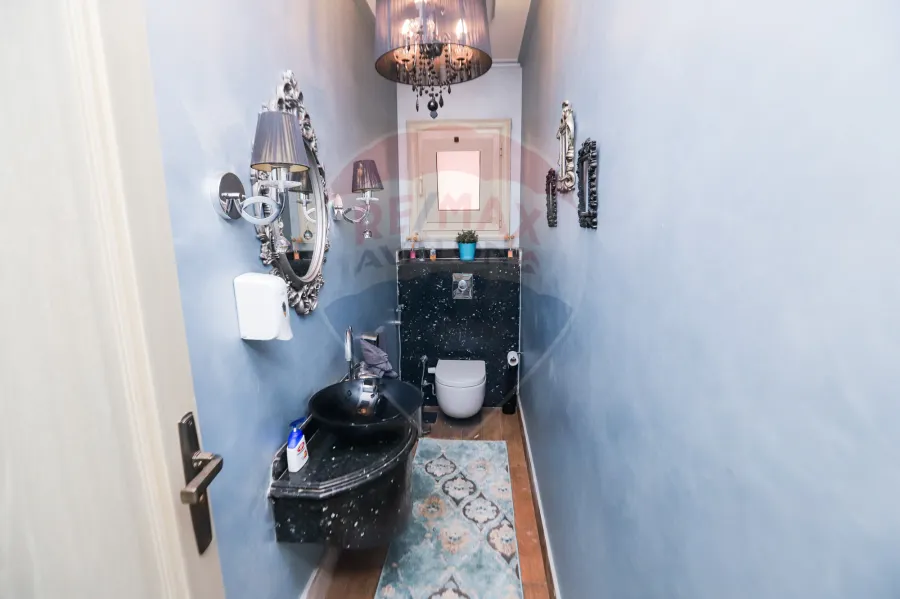 Apartment for sale 230 m Louran (Abo Qeer St.)