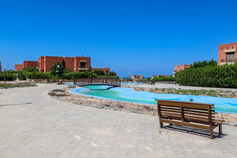 Chalet 165m for Sale North Coast (Valencia Kilo 57)