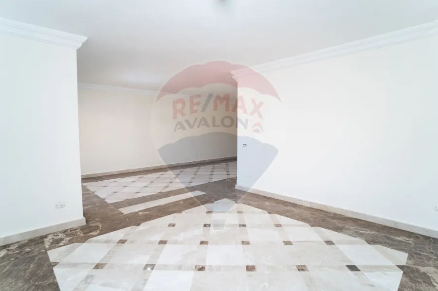 Apartment for Sale 272 m Smouha (Admon Fermon St)