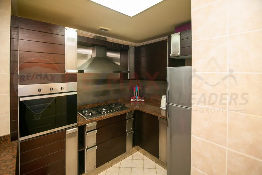 شقة للإيجار المفروش 136 م سان ستيفانو (الفورسيزون)