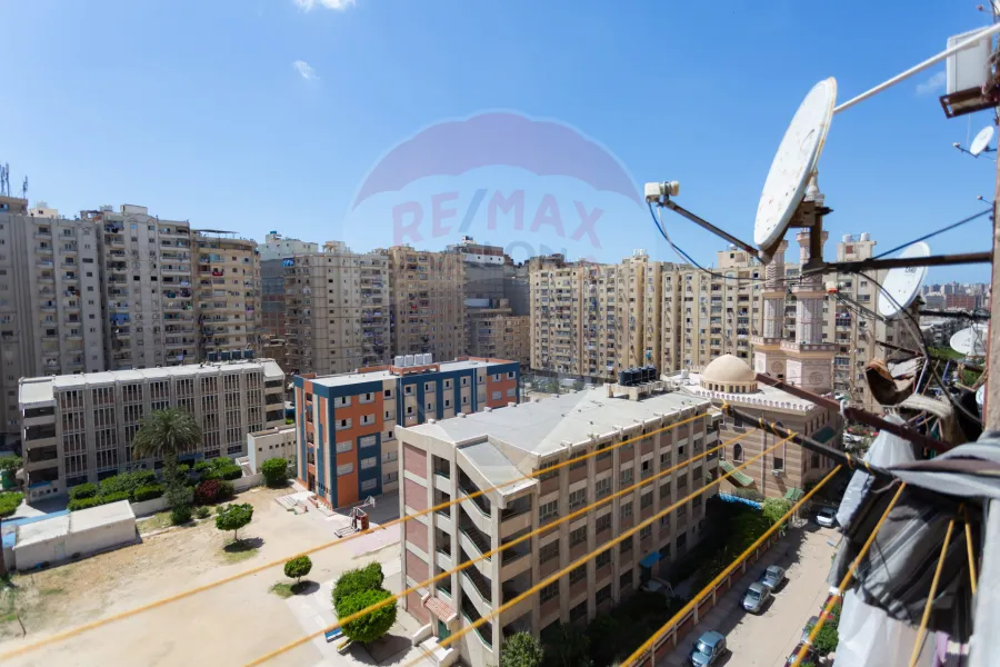 شقة للبيع 133 م السيوف (شارع الشهر العقاري)