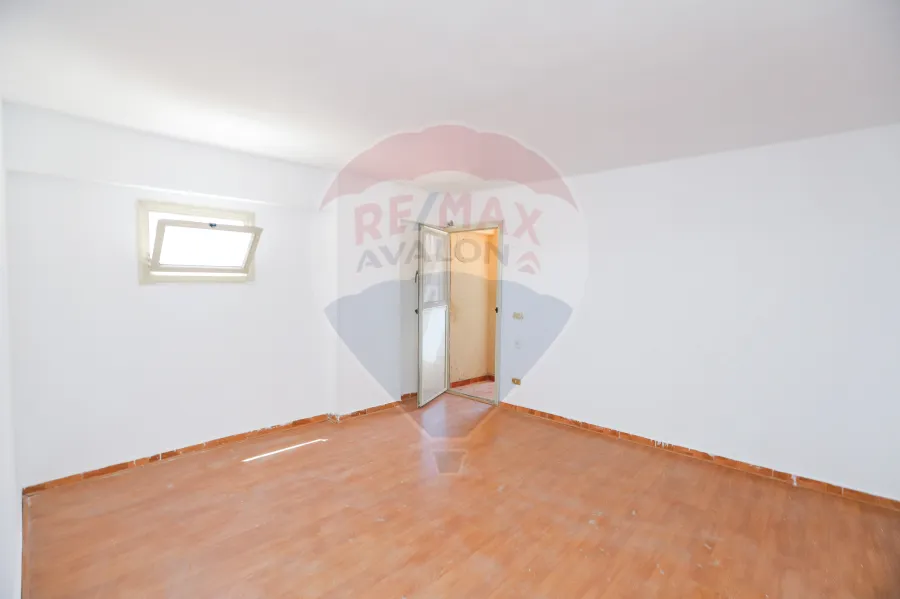 Apartment for Sale 150 m Smouha (Branched from Zaki Ragab)