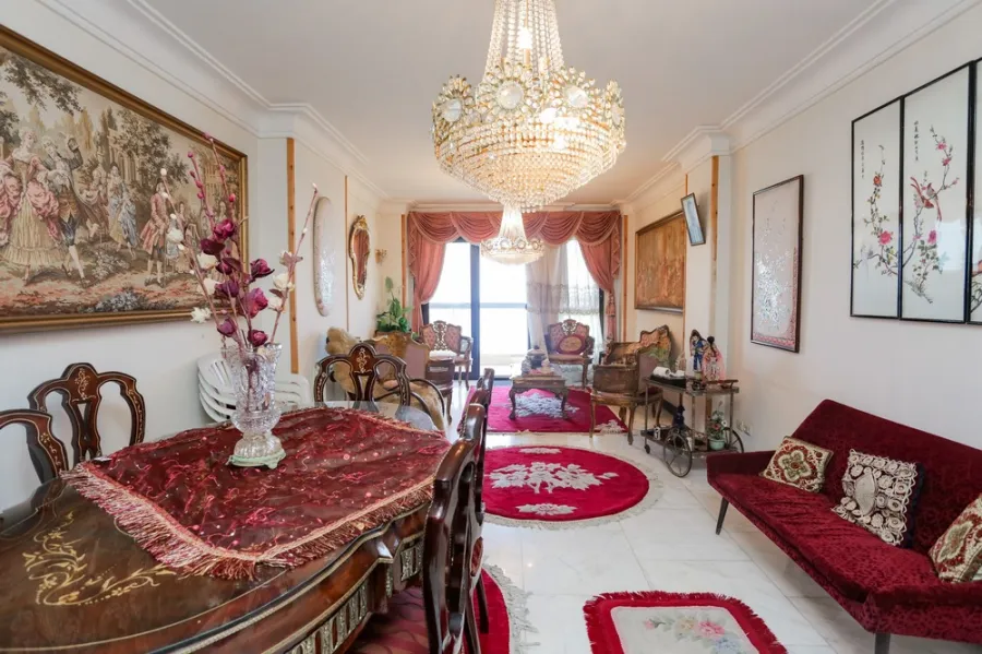 Apartment For Sale 175m El-Saraya (El-Giesh Road)
