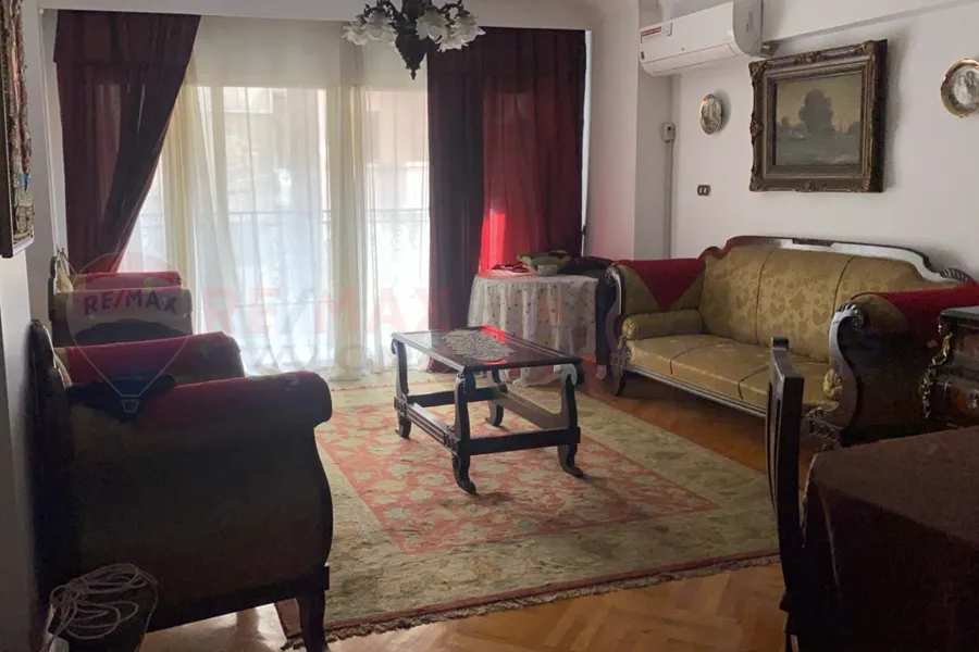 Licensed apartment for sale 250 m Gleem (Moustafa Fahmy st.)