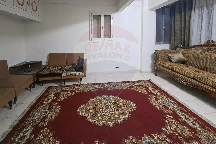 Furnished apartment for rent 100 m Al-Saraya ( steps from the sea )