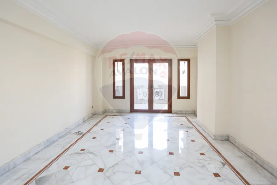 شقة للبيع 198 م سموحة ( عمارة كونتننتال تاور - ش فوزى معاذ)