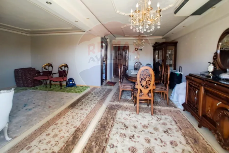 Apartment for sale 135 m Louran (Next to Victoria College School)