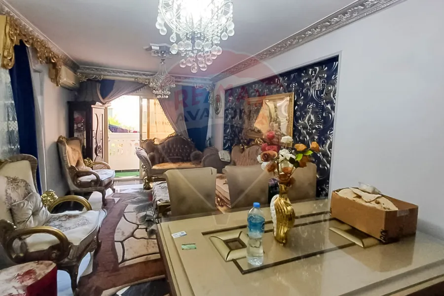 Apartment for sale 130 m Saba Pasha (steps from Abou Qir St. and tram)