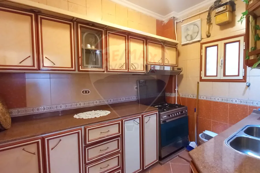 شقة للإيجار المفروش 128 م سان ستيفانو (على البحر مباشرة)