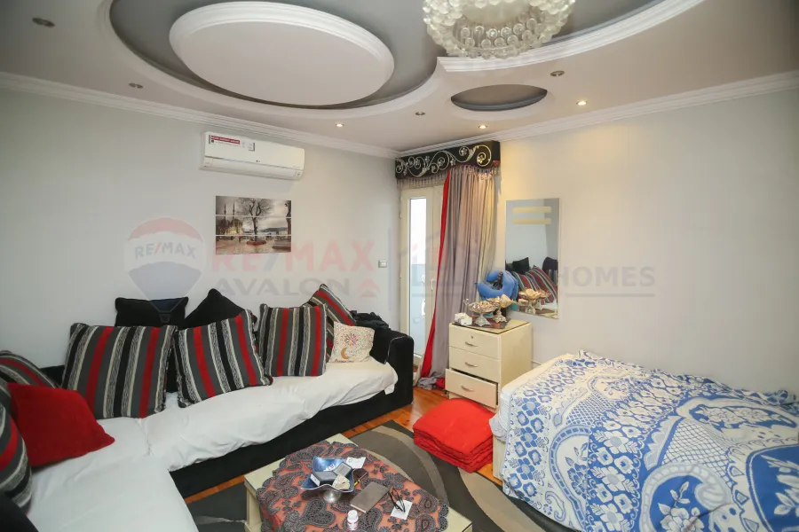 شقة للبيع 195 م مصطفى كامل (ش أبو قير)