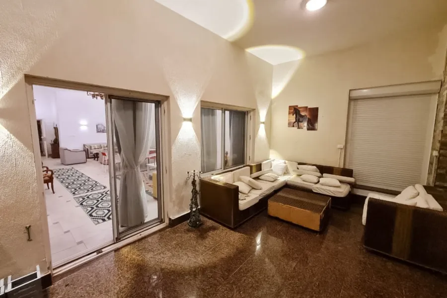 Stand alone villa for sale (Amwaj - Sidi Abdelrahman) 1,000 m