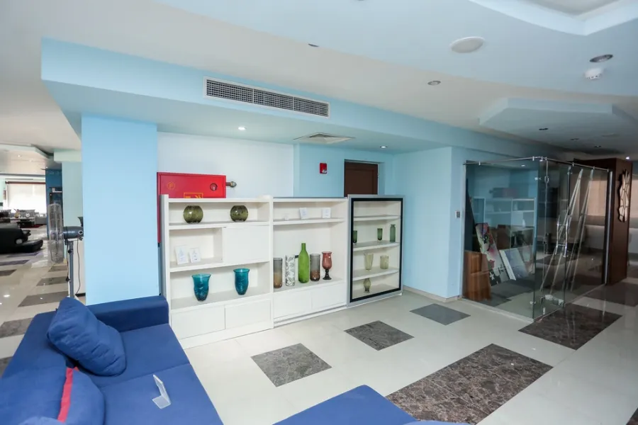 Commercial Property For Rent 615m Smouha