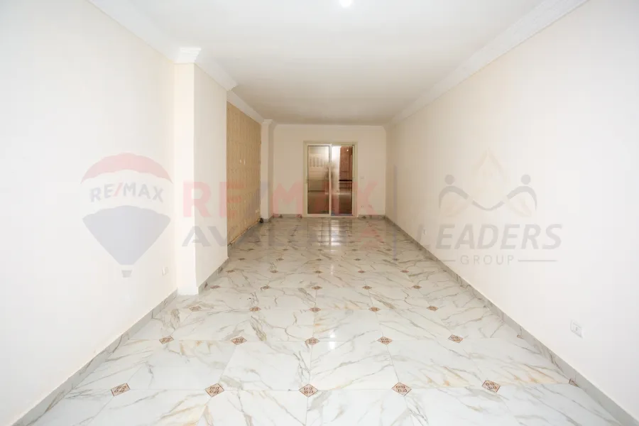 شقة للبيع 162 م  سابا باشا (ش خليل مطران)