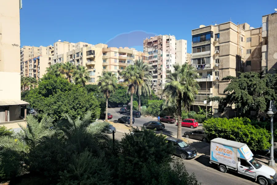 شقة اداري للإيجار المفروش 100 م سموحة (تعاونيات سموحة)