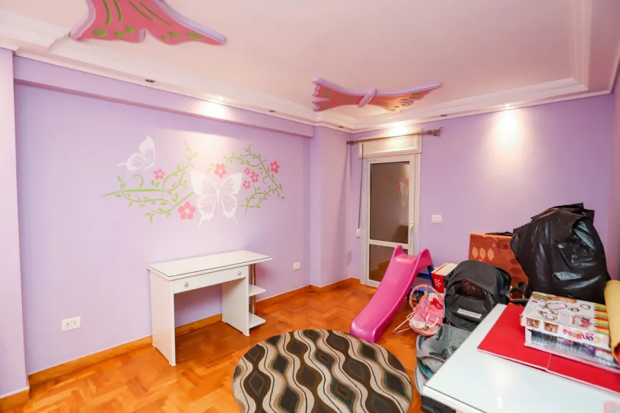 Apartment For Sale 215m Smouha (Naser Mousque St.)