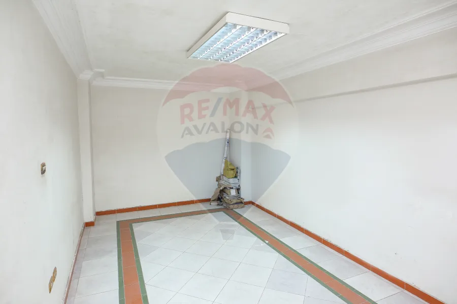 Administrative Unit For Rent 200 m Sidi Bishr (Num.1 From Esawy St.)
