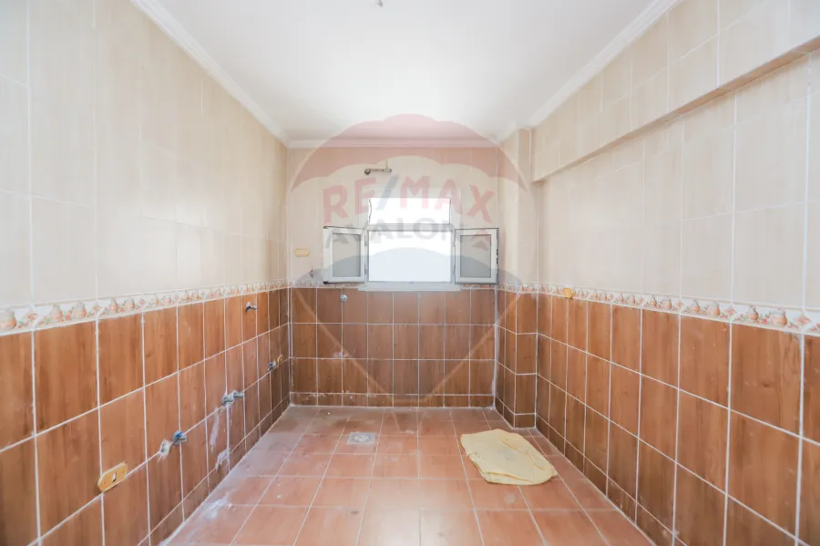 Apartment for rent 193 m Stanly (2 Num Branched from the sea ) -