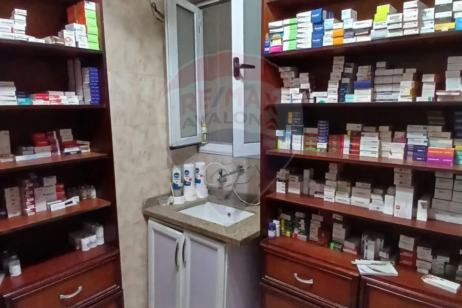صيدلية للبيع 51 م سموحة الجديدة (طريق اسكندرية الزراعي)