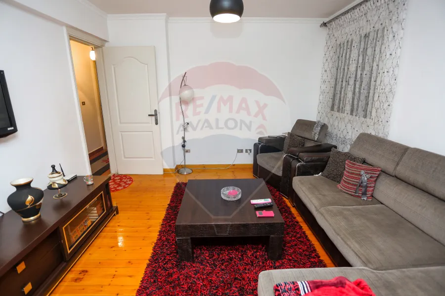 شقة للبيع 150 م سموحة (شارع ألبرت الاول - كومبوند البارون )