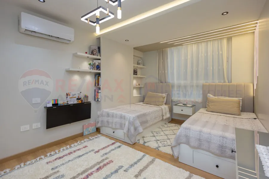 Apartment for sale 220 m Rushdi (near Syria St.)
