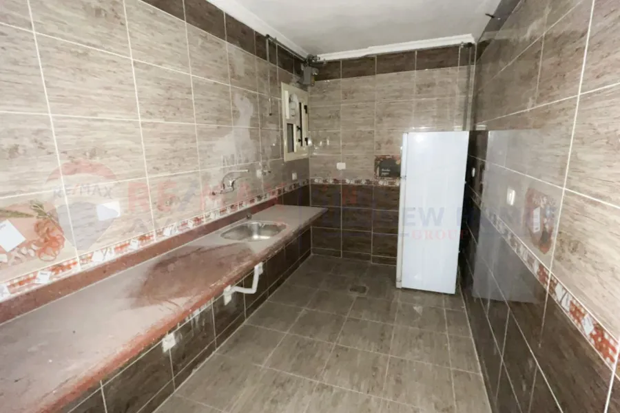 شقة للبيع 165 م سابا باشا (ش خليل مطران)