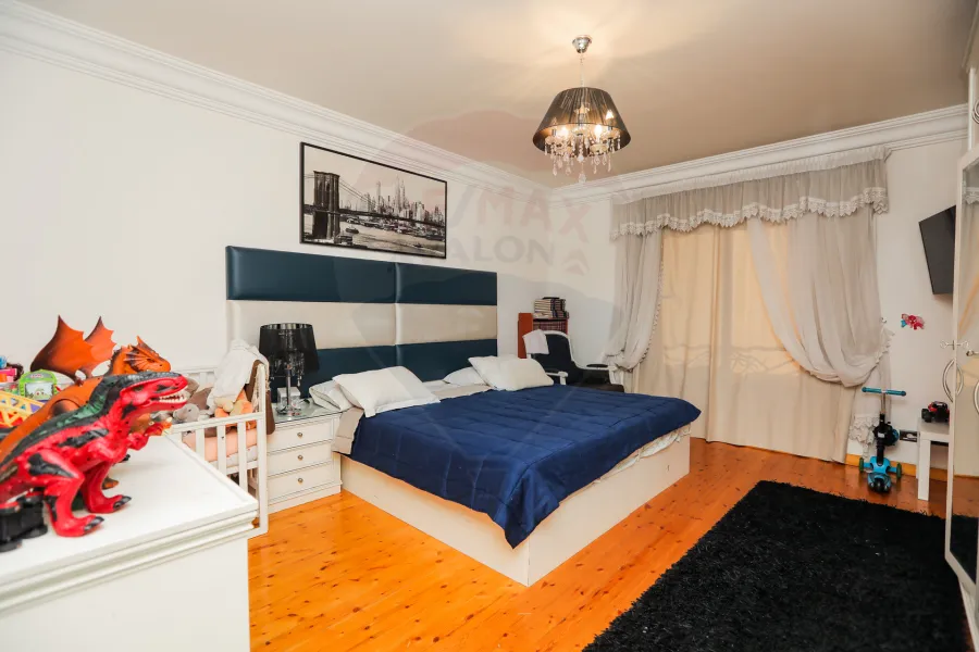 Apartment for sale 275 m Kafr Abdo (Jessop St.)