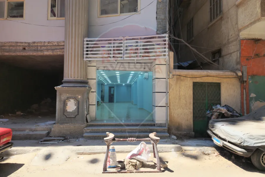 Shop for rent 100 m Ibrahimiya (Memphis Street off El Lagite St.)