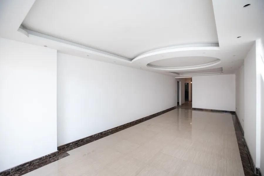 شقة للبيع 210م وابور المياه (ش جلال الدين الدسوقي)