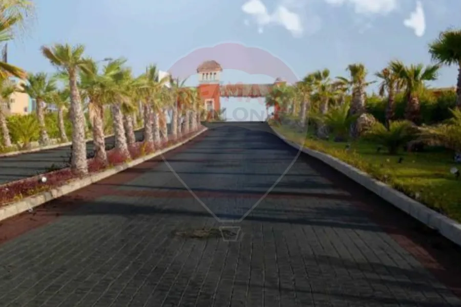 شاليه للبيع (بانجلوس) 80 م