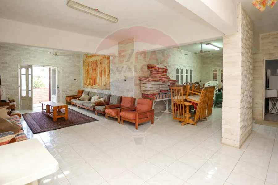 Villa for sale North Coast K 44 (in front of Cairo University Village - Bahri Road) - 1,960 m